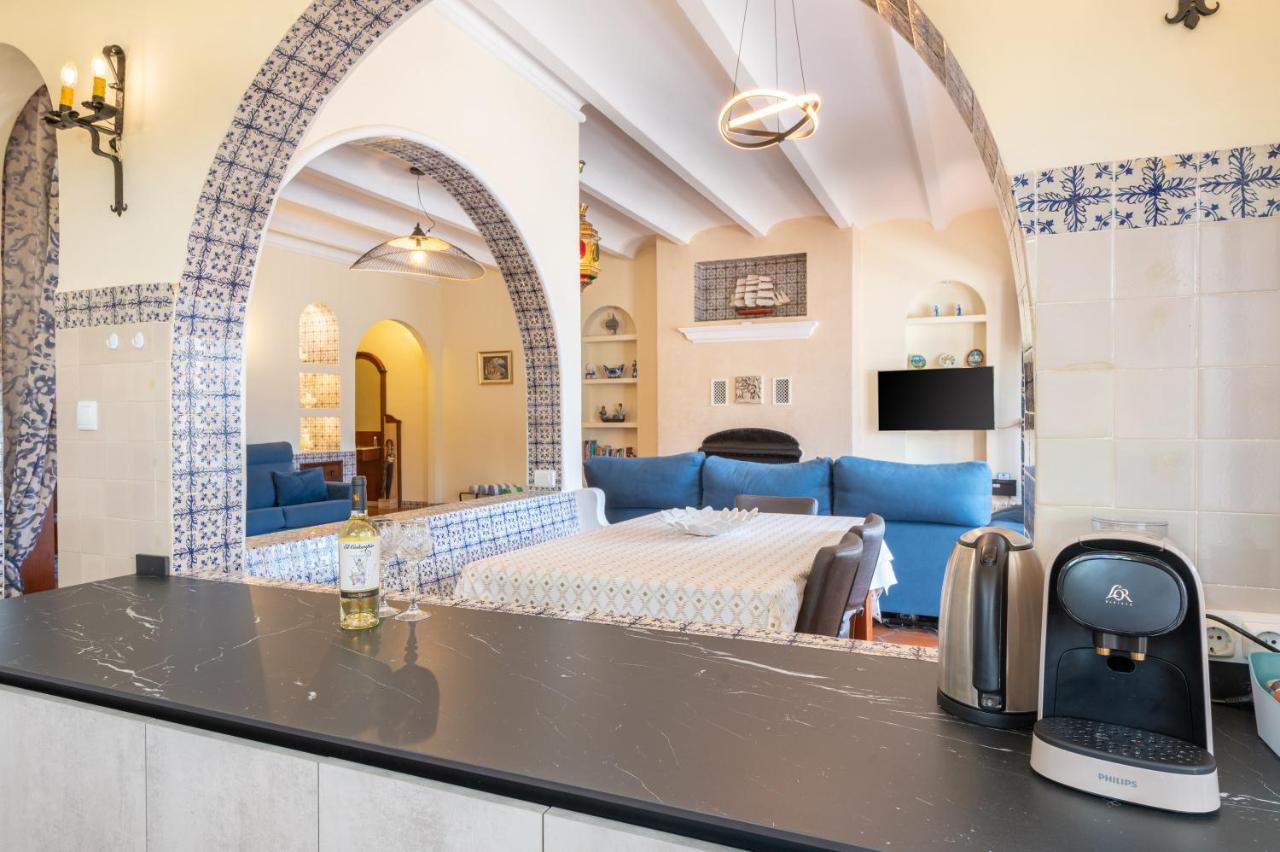 Petit Palau Apartment *